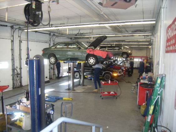 Mazda of Manchester Service Bays